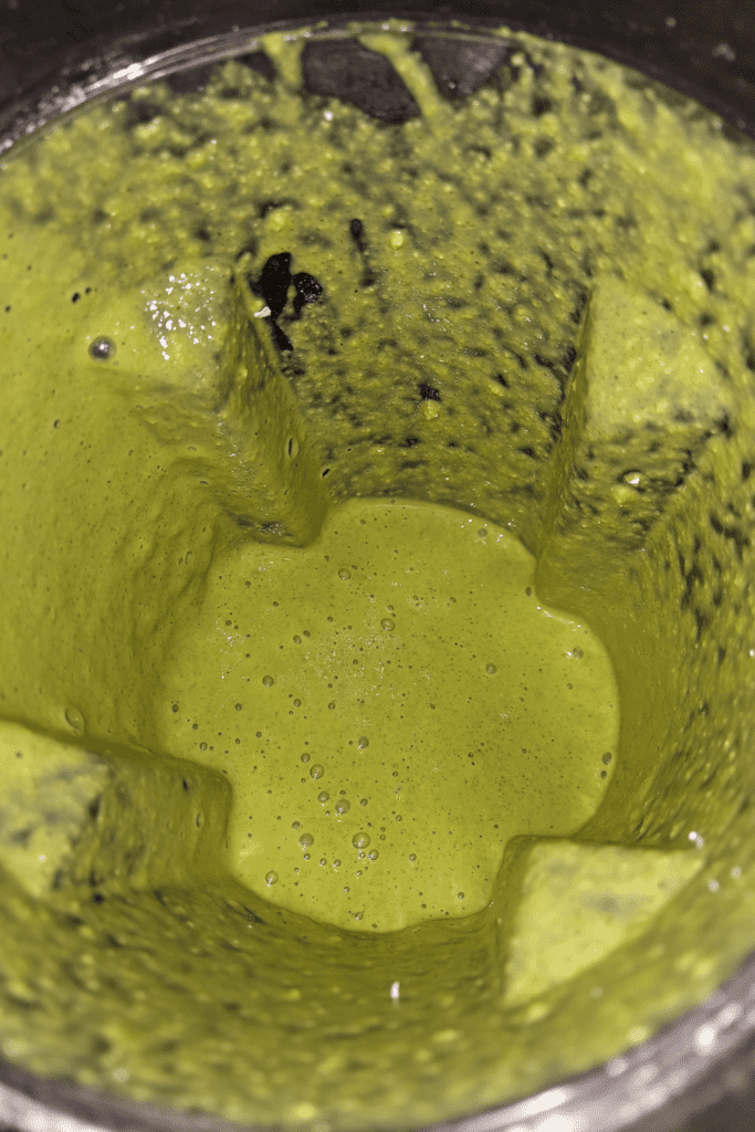 You can’t even taste the spinach in these gluten free green smoothie pancakes