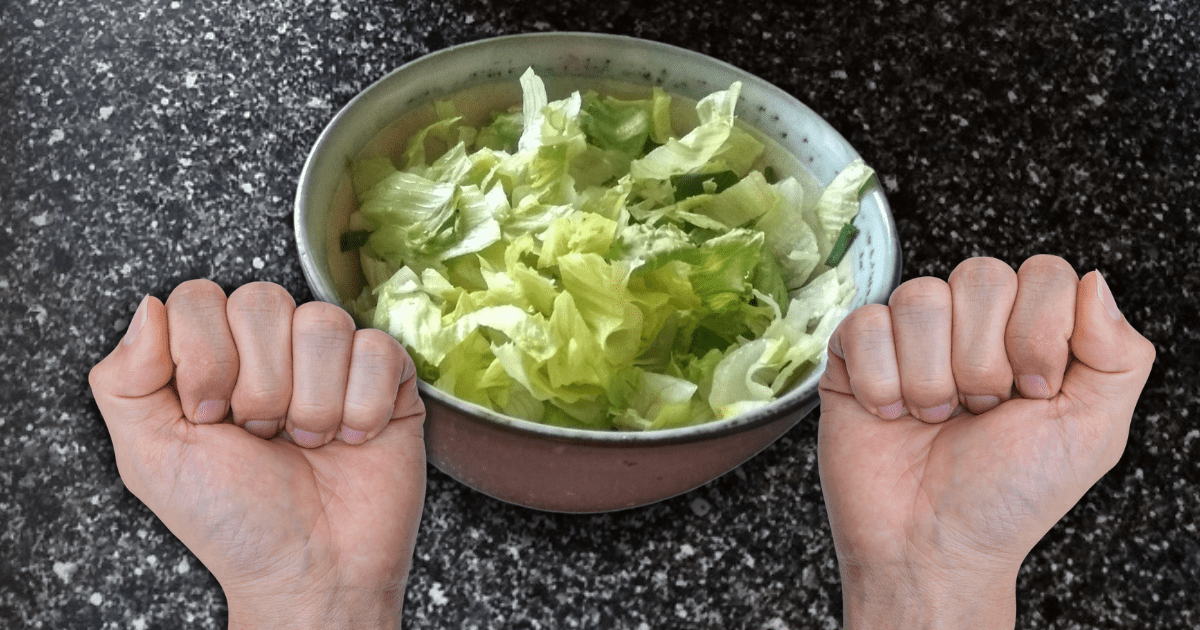 Hand portion control for leafy vegetables - track fresh greens and salad with a double fist amount as a vegetable serving