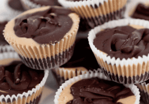 A quick dessert recipe- Avoid added sugar and preservatives when you make a peanut butter cup homemade
