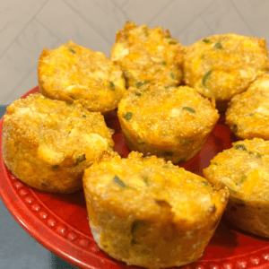 Recipe for oven baked jalapeno popper quinoa cups.